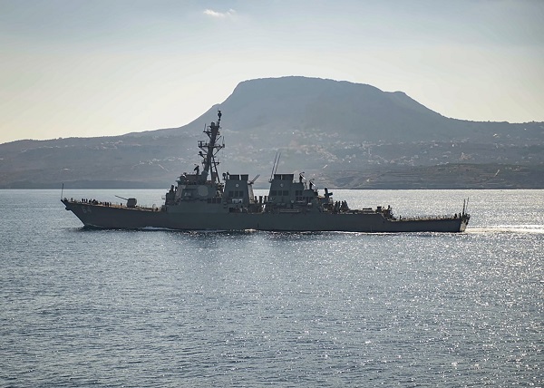 A US naval vessel near Yemen in online news & world news