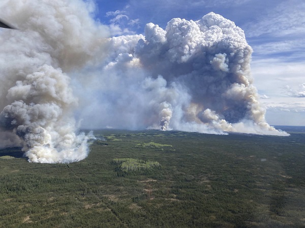 Wildfires in Canada in breaking news & news online