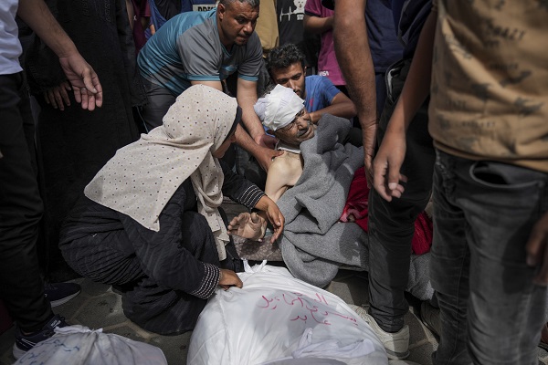 More tragedies in Gaza's last refuge & world news