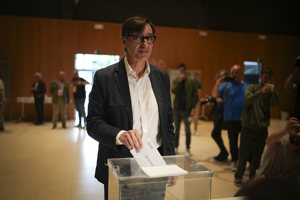 Spain's regional elections in world news & online news