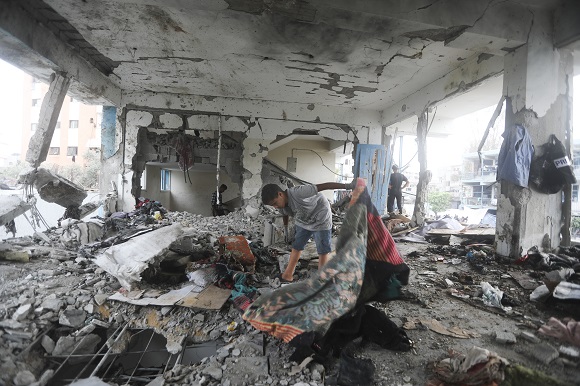 Gaza's tragedies in world news & online news