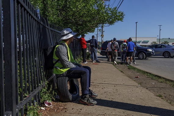 Chicago migrants & others have conflicts in bulletin news