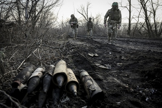 Russian forces Ukraine news online headlines world news